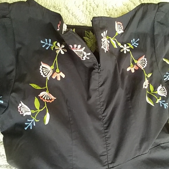 NEW eShakti Embroidered Retro Poplin Puff Sleeves - Picture 8 of 8